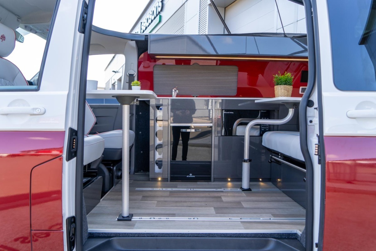 2023 Volkswagen Transporter T6.1 Campervan - Image 22