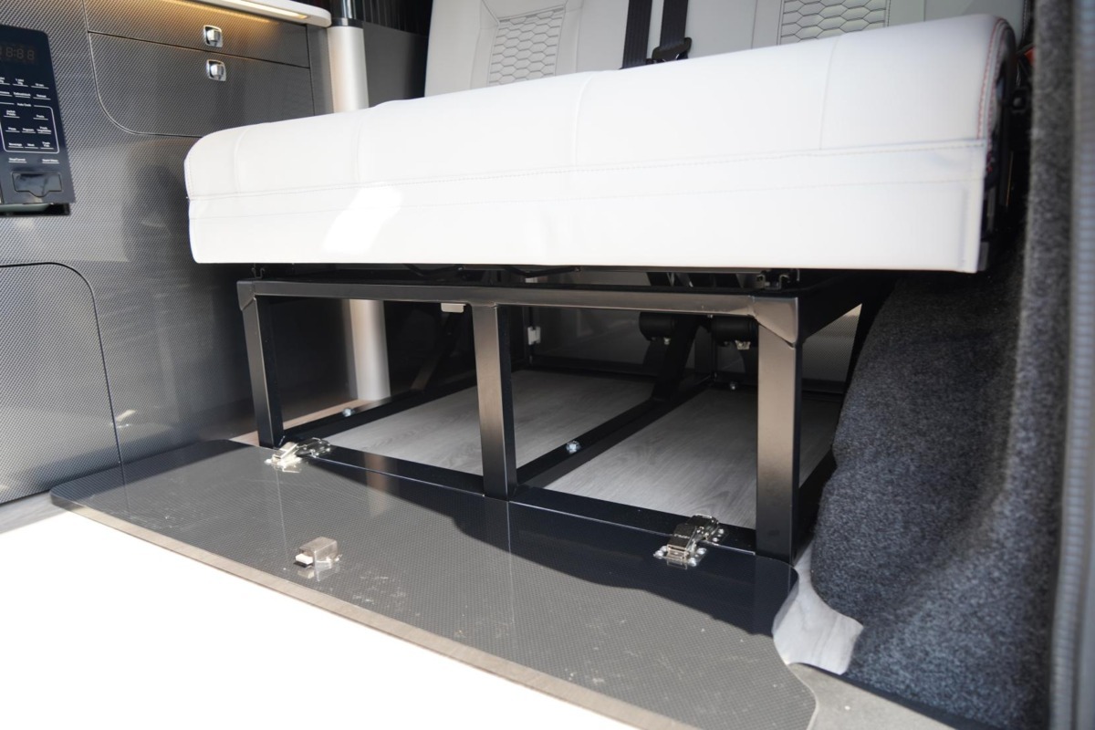 2024 Volkswagen Transporter T6.1 Campervan - Image 39