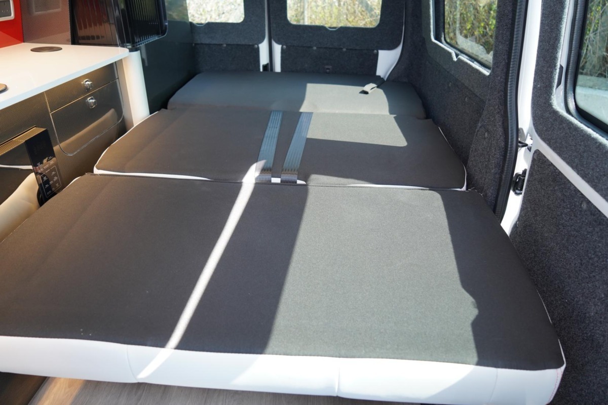 2024 Volkswagen Transporter T6.1 Campervan - Image 43