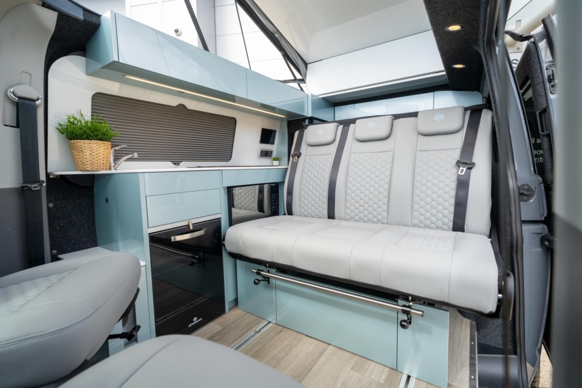 2024 Volkswagen Transporter T6.1 Campervan - Image 17