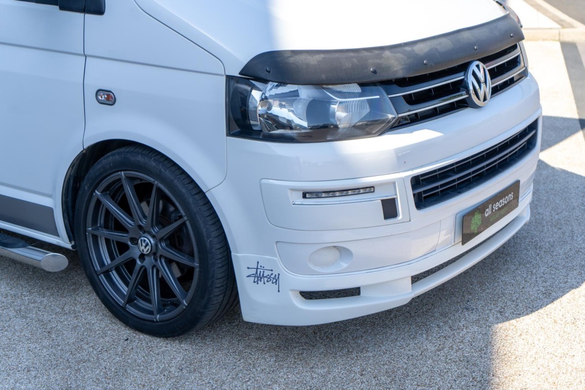 2014 Volkswagen Transporter T5 Campervan - Image 11