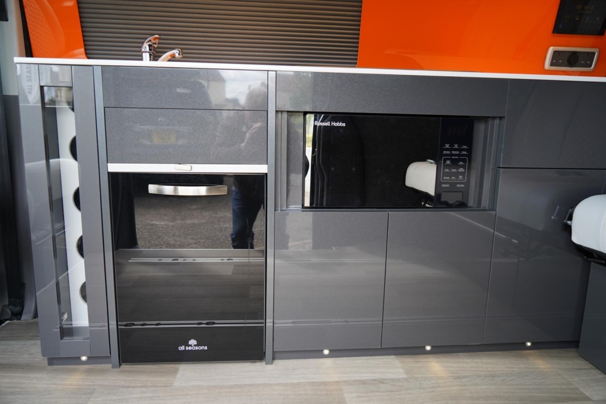 2023 Volkswagen Transporter T6.1 - Image 31