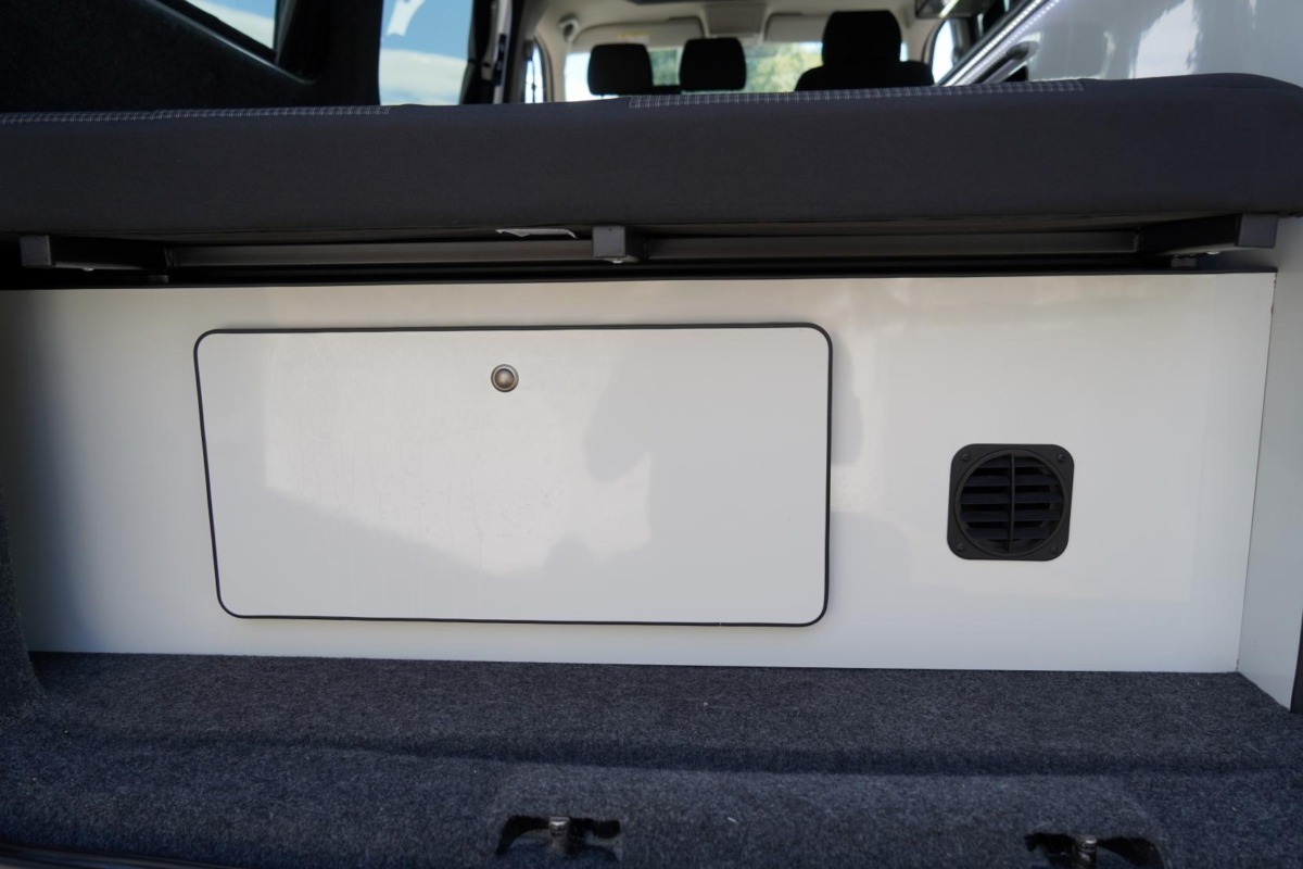2021 Volkswagen Transporter T6.1 Campervan - Image 58
