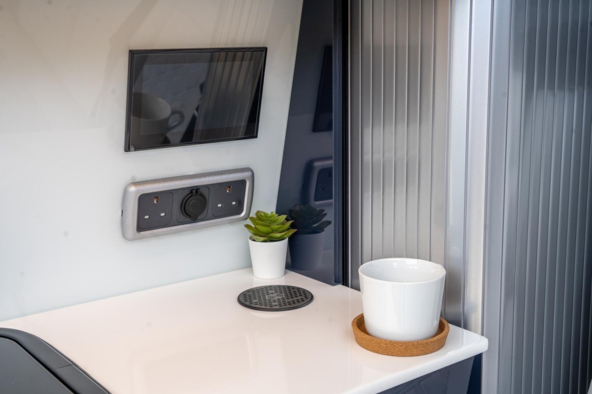2023 Volkswagen Transporter T6.1 Campervan - Image 16
