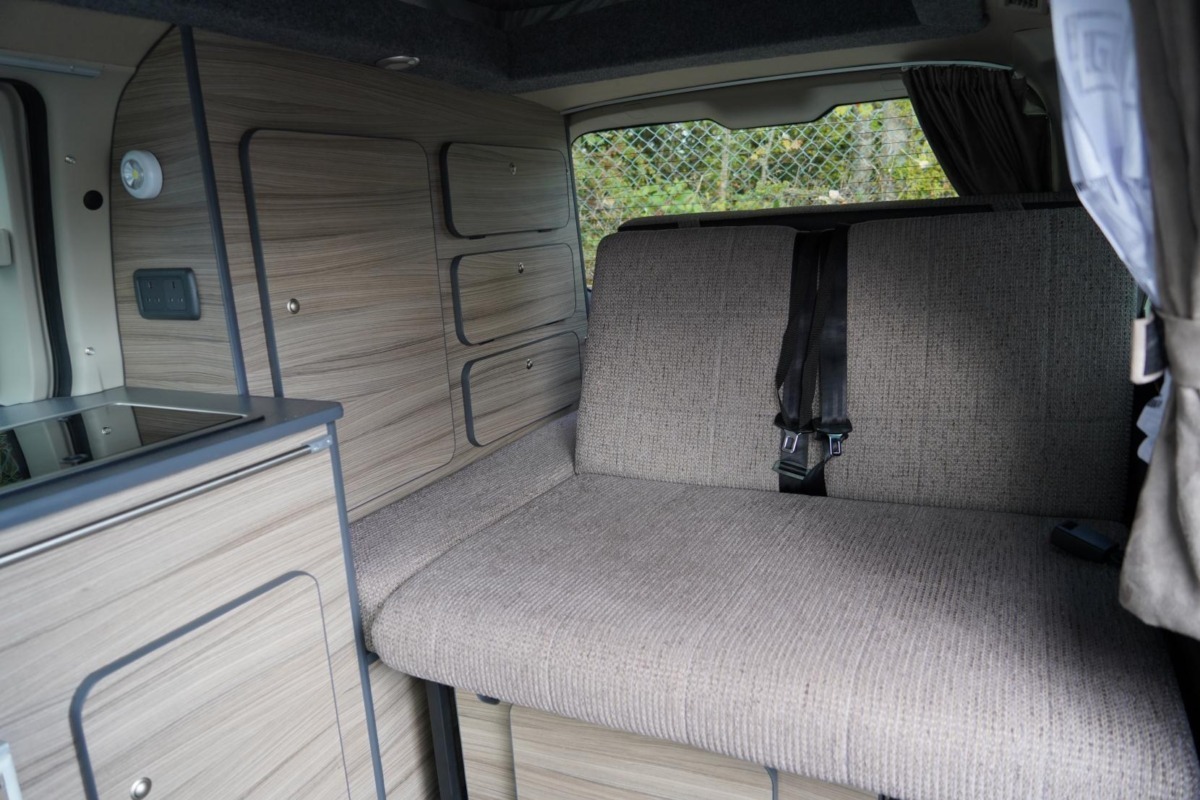 2007 Nissan Elgrand  Motorhome - Image 3