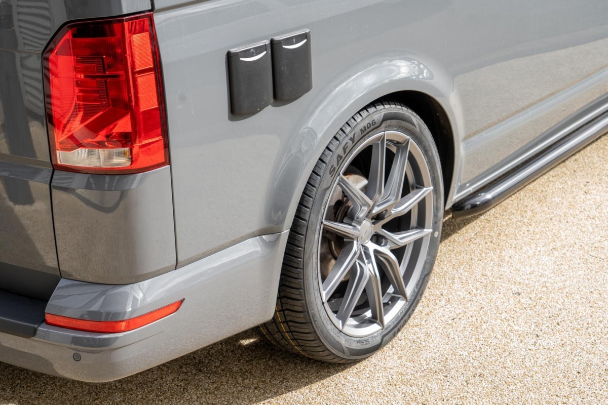 2021 Volkswagen Transporter T6.1 Campervan - Image 18