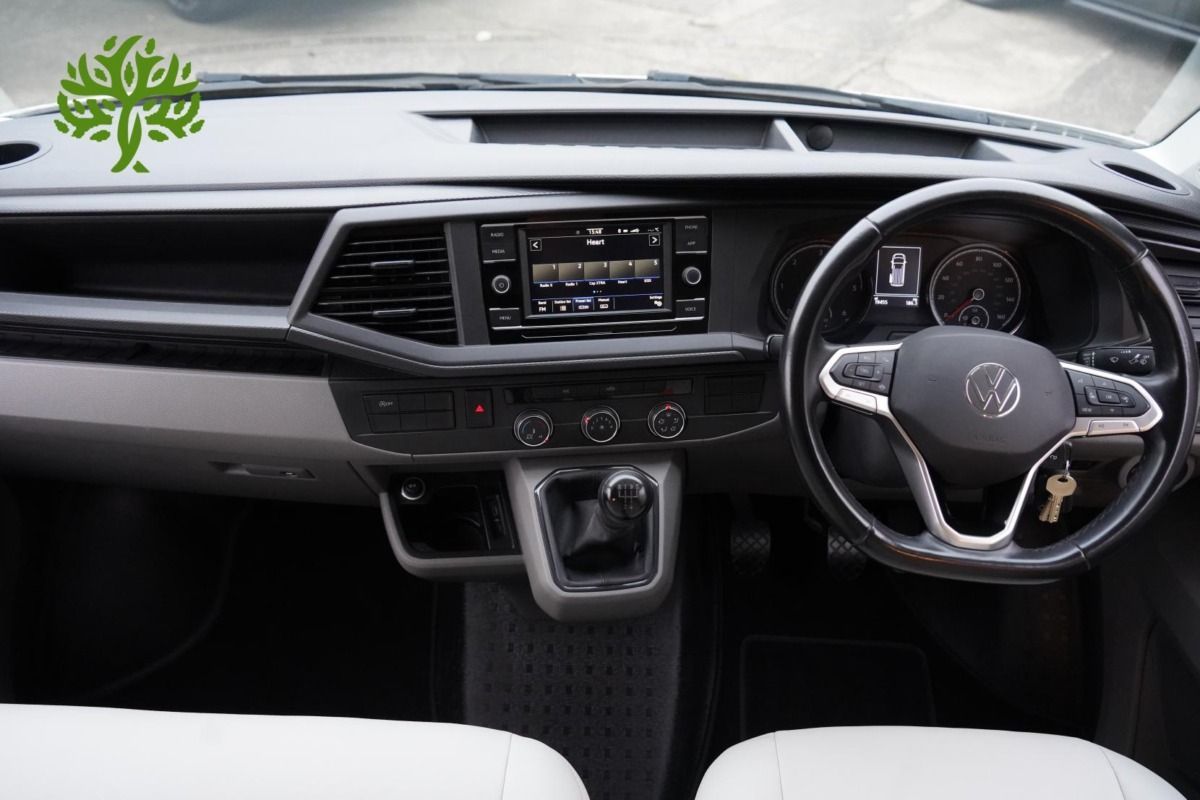 2022 Volkswagen Transporter  camper van - Image 21