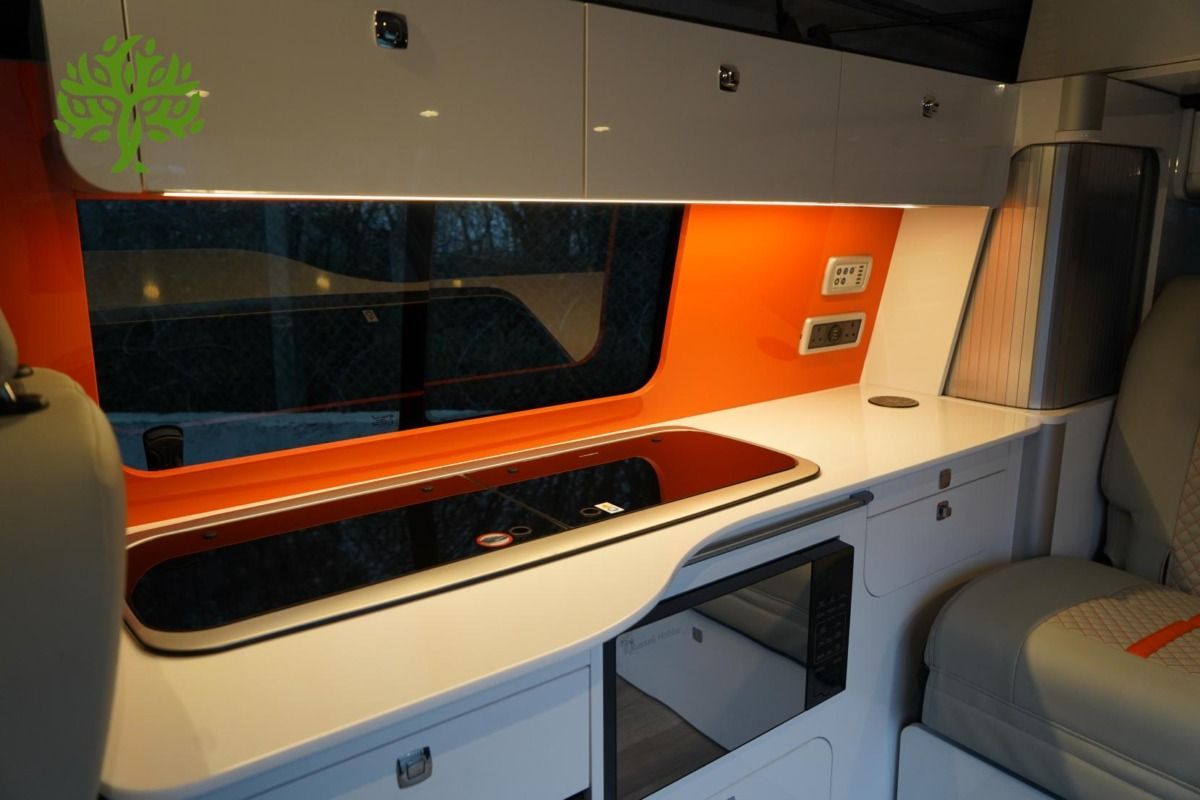 2022 Volkswagen Transporter  camper van - Image 23