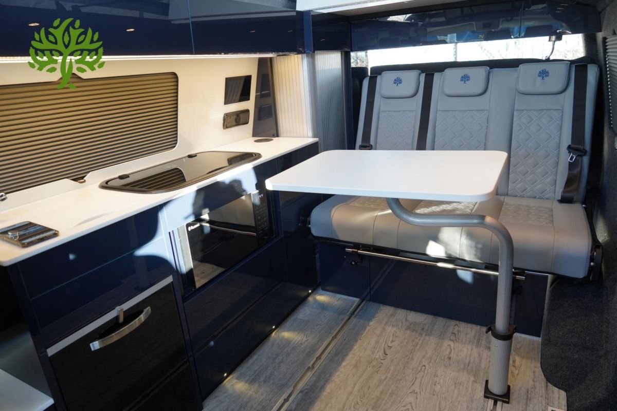 2024 Volkswagen Transporter T6.1 - Image 24