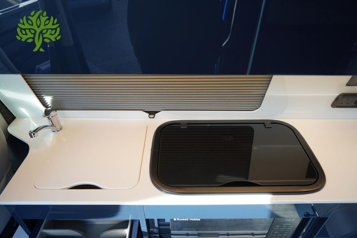 2024 Volkswagen Transporter T6.1 - Image 30