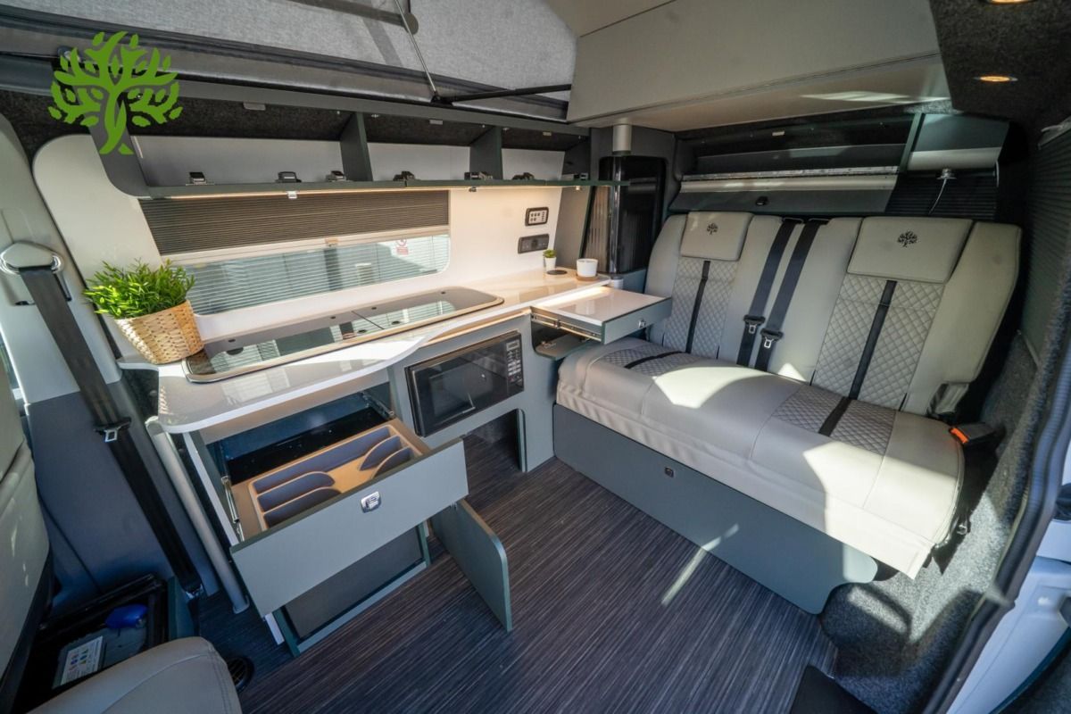 2024 Volkswagen Transporter T6.1 Campervan - Image 17