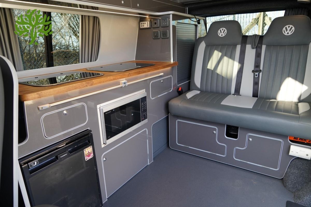 2018 Volkswagen T6 Campervan Panel Van (2015 - 2020) VAN CONVERSION - Image 4