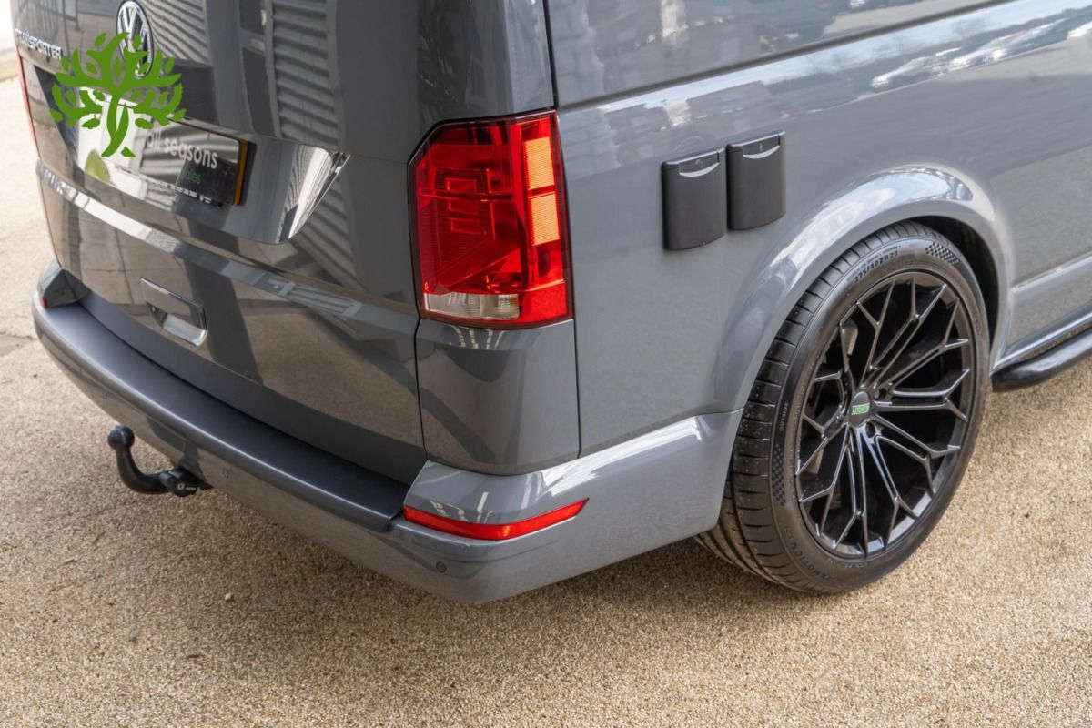 2021 Volkswagen Transporter T6.1 Campervan - Image 18