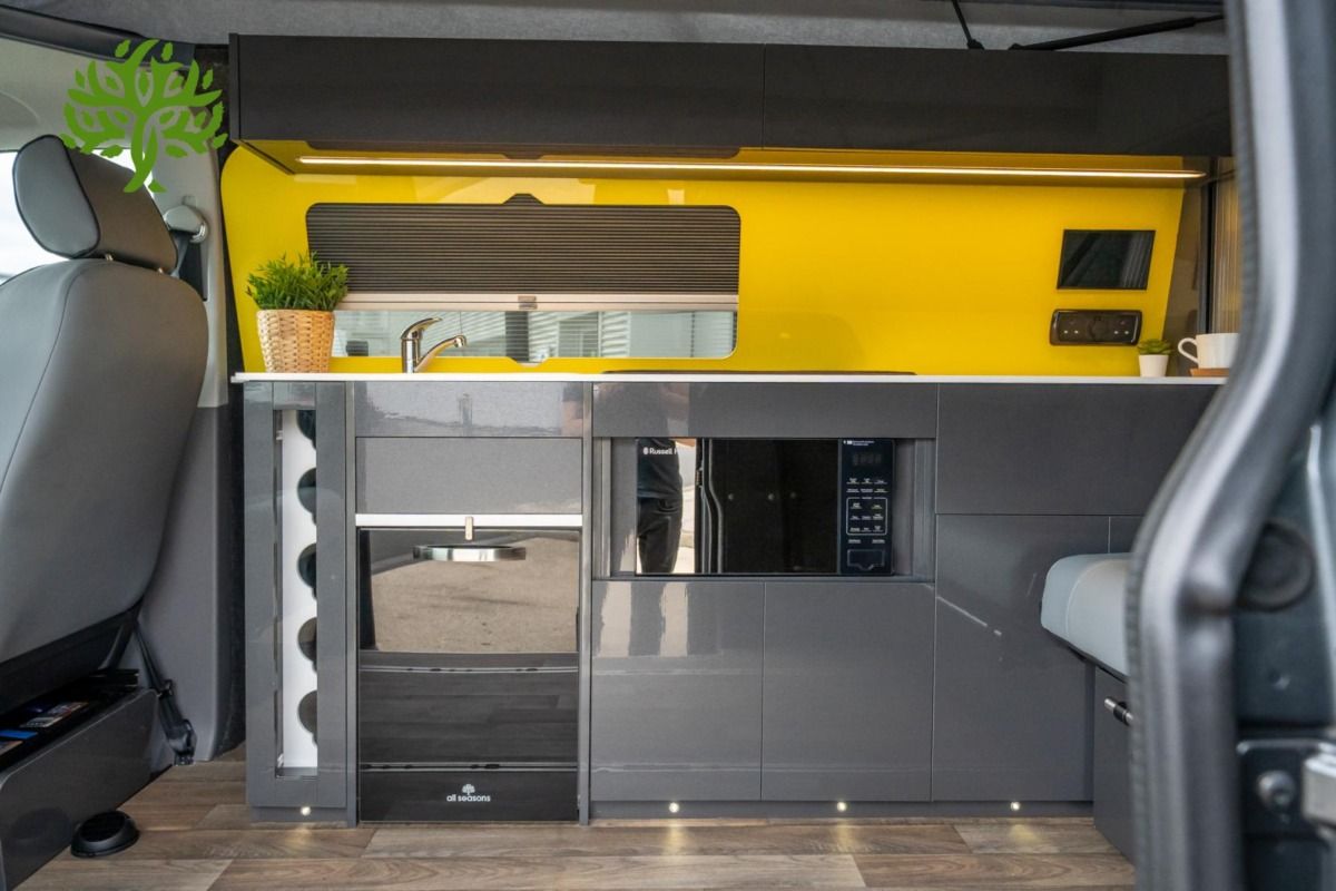2024 Volkswagen Transporter T6.1 Campervan - Image 16