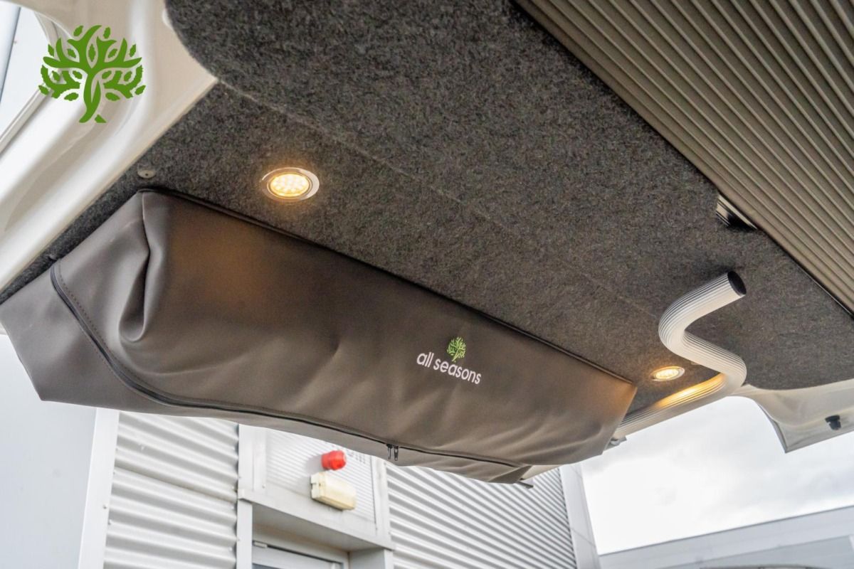 Volkswagen Transporter T6.1 Campervan - Image 24