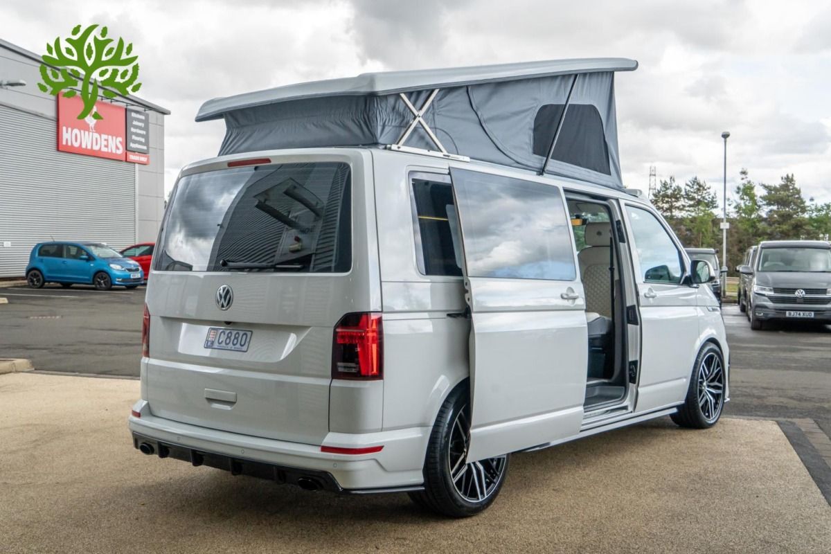 Volkswagen Transporter T6.1 Campervan - Image 30