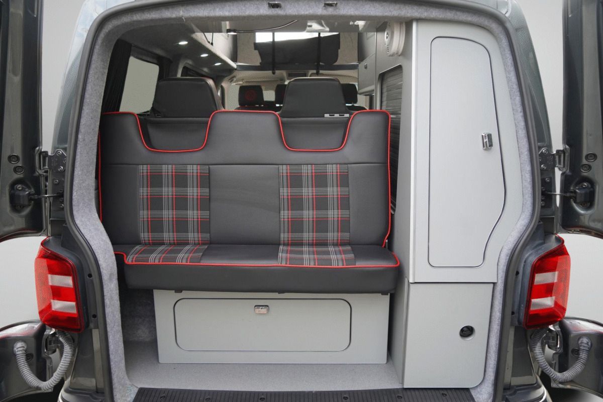 2016 Volkswagen Transporter T6 camper van - Image 43