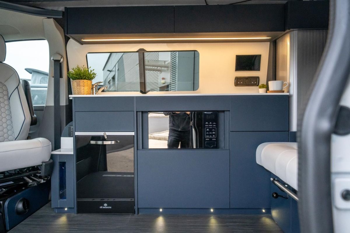 2024 Volkswagen Transporter T6.1 Campervan - Image 14