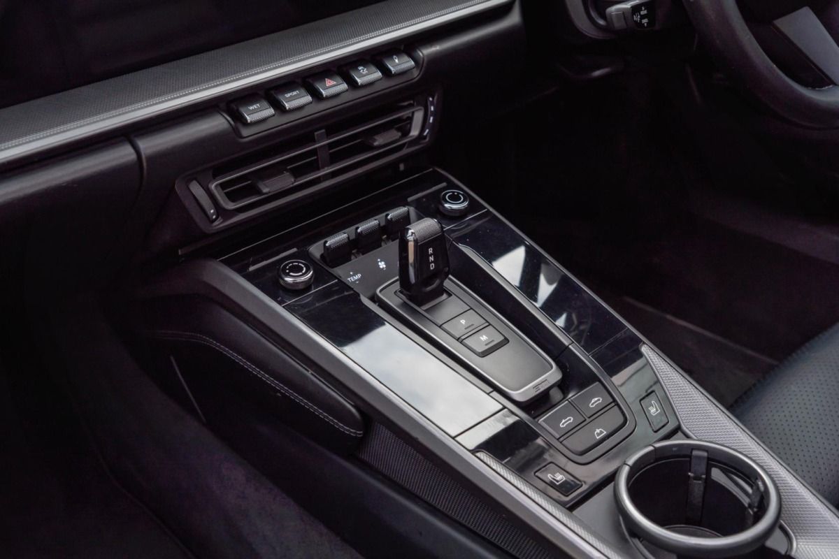 2022 Porsche 911 Convertible (2018 - 2024) Convertible - Image 9