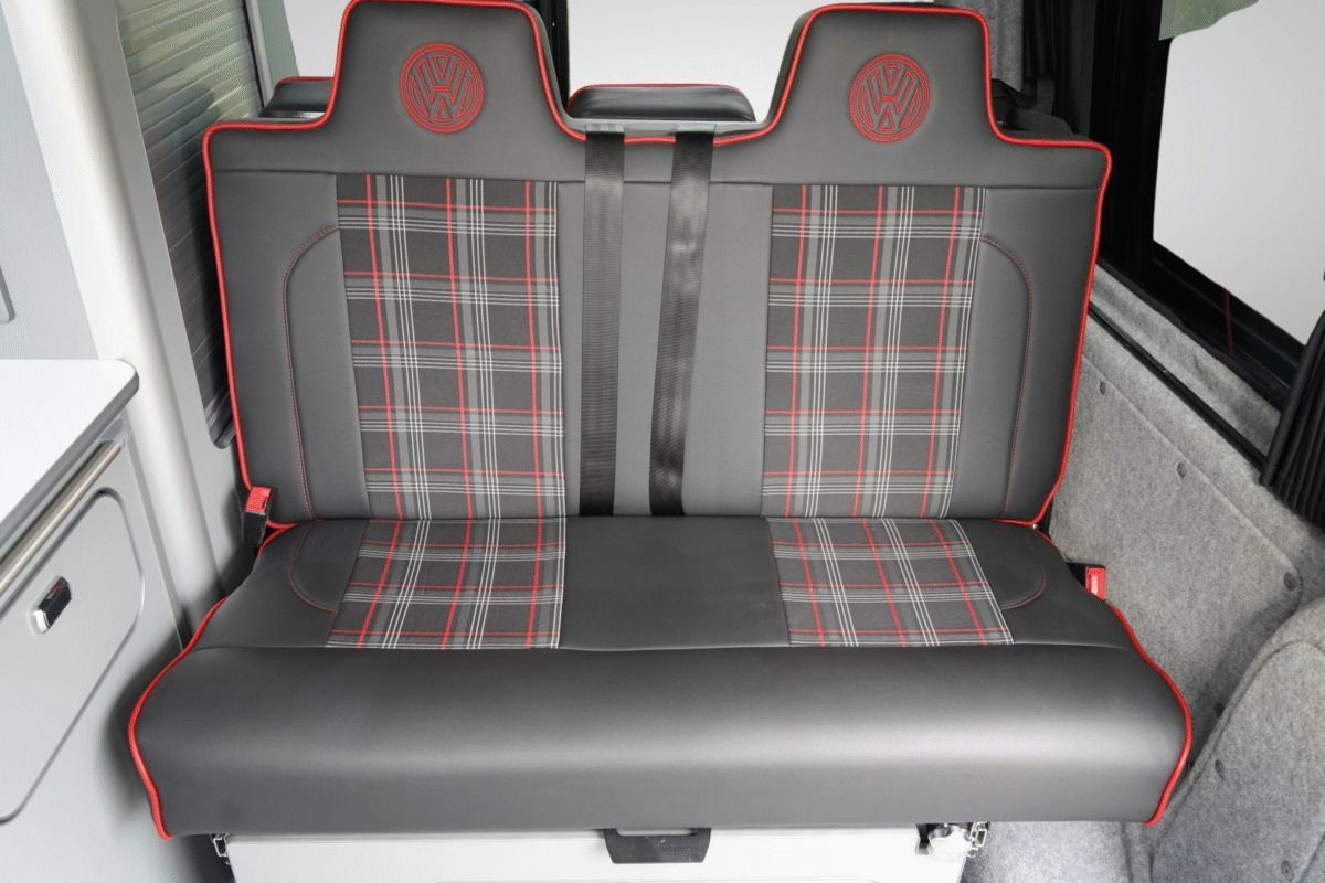 2016 Volkswagen Transporter T6 camper van - Image 24