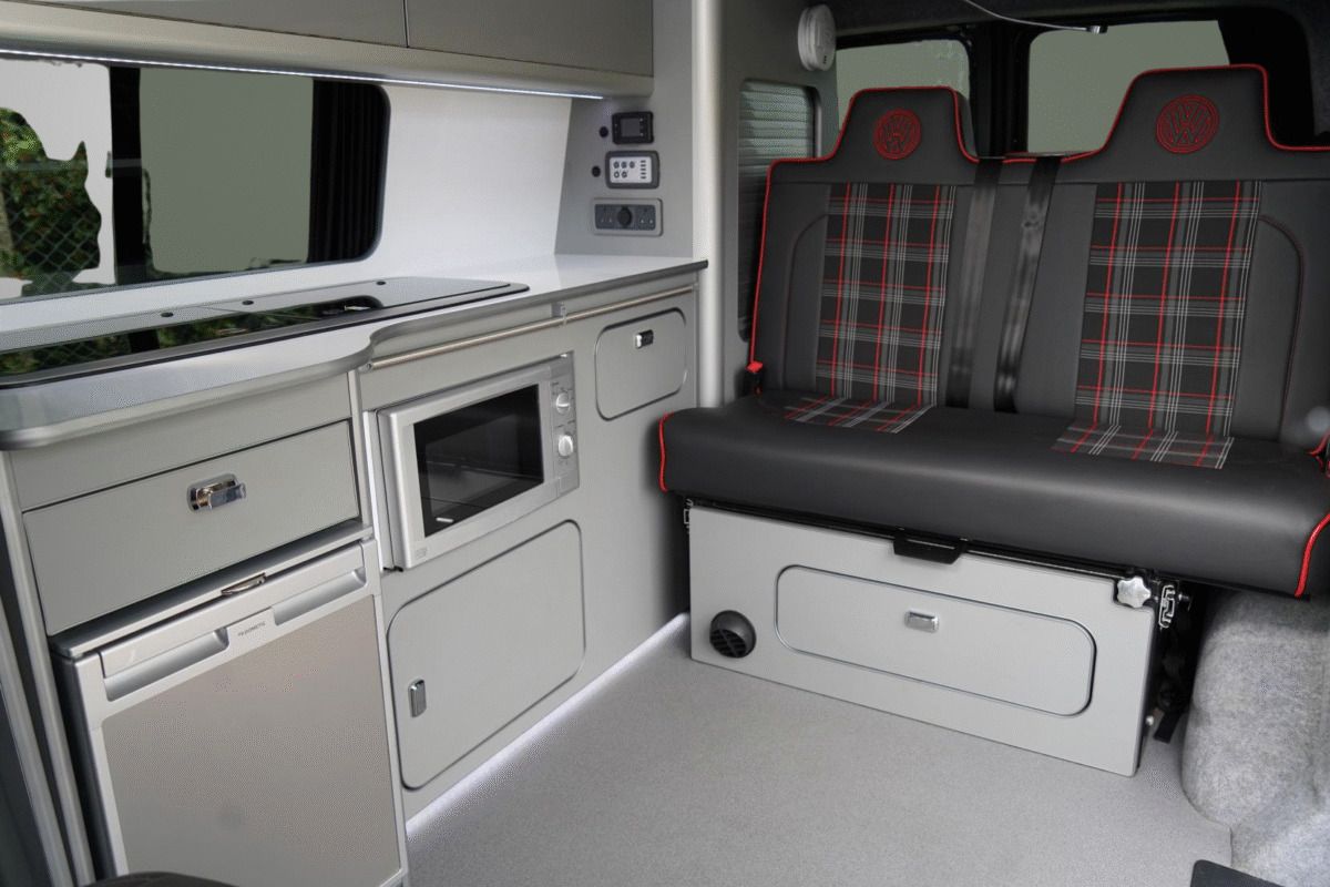 2016 Volkswagen Transporter T6 camper van - Image 23