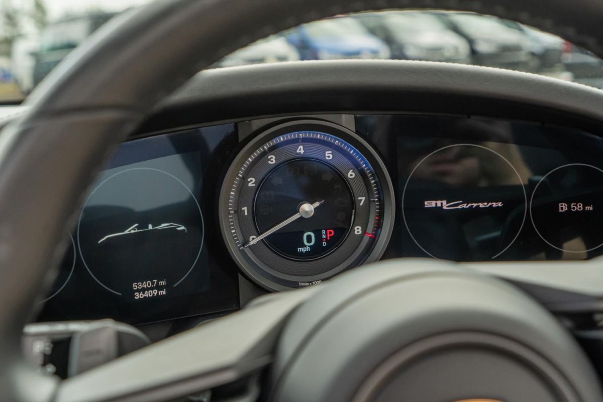 2022 Porsche 911 Convertible (2018 - 2024) Convertible - Image 16