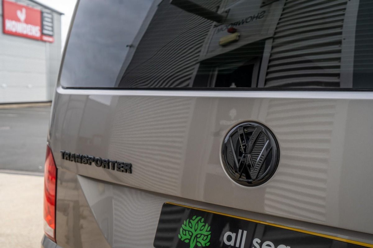 2024 Volkswagen Transporter T6.1 Campervan - Image 18