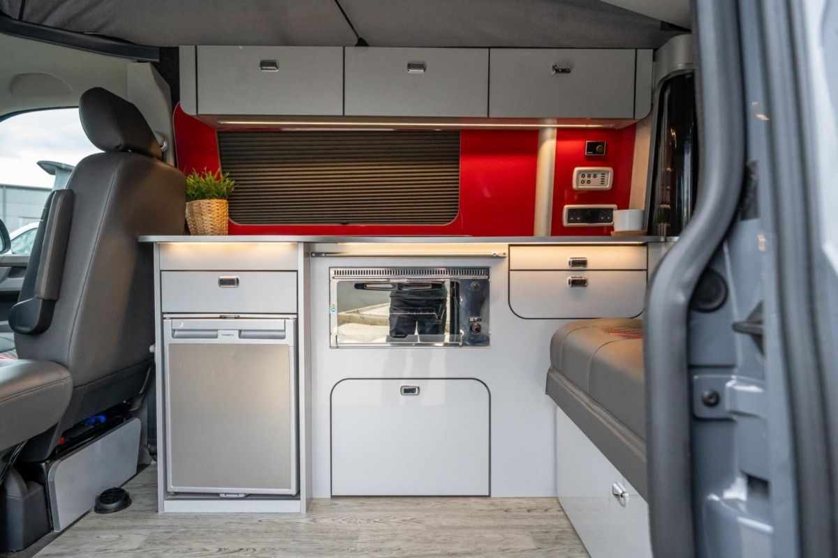 2021 Volkswagen Transporter T6.1 Campervan - Image 13