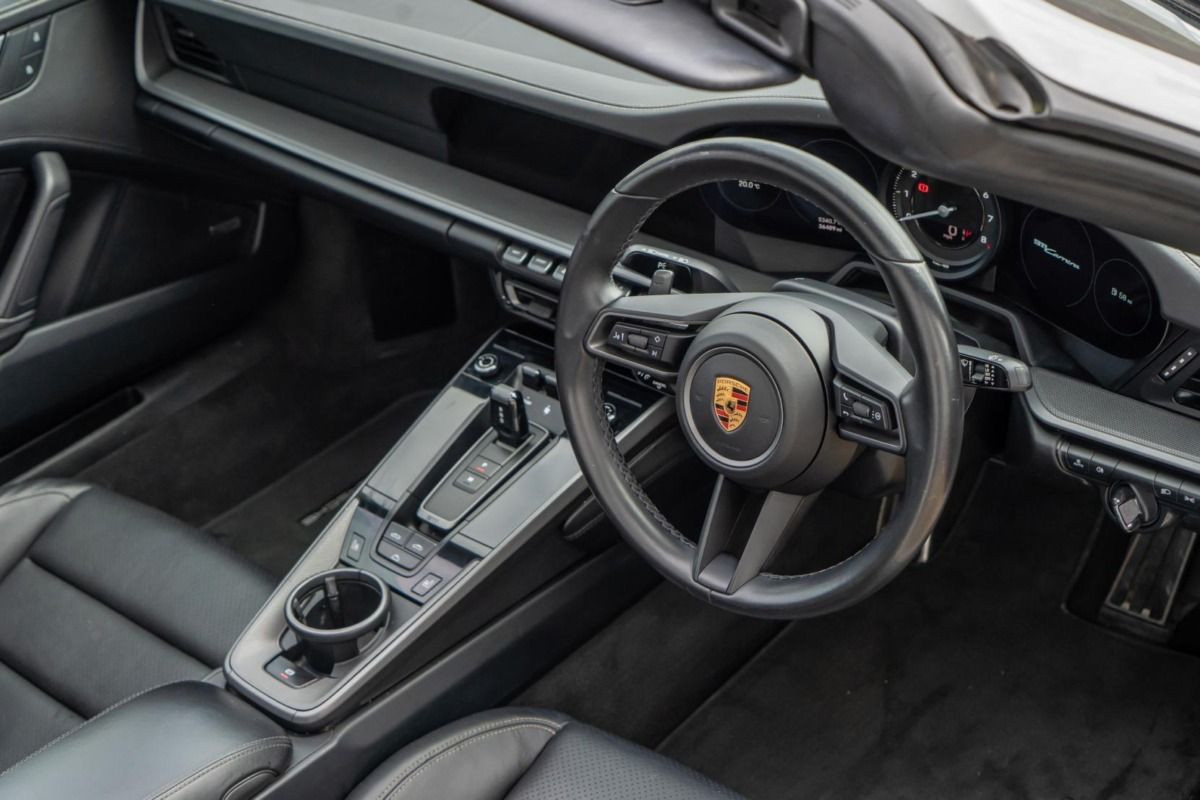 2022 Porsche 911 Convertible (2018 - 2024) Convertible - Image 13