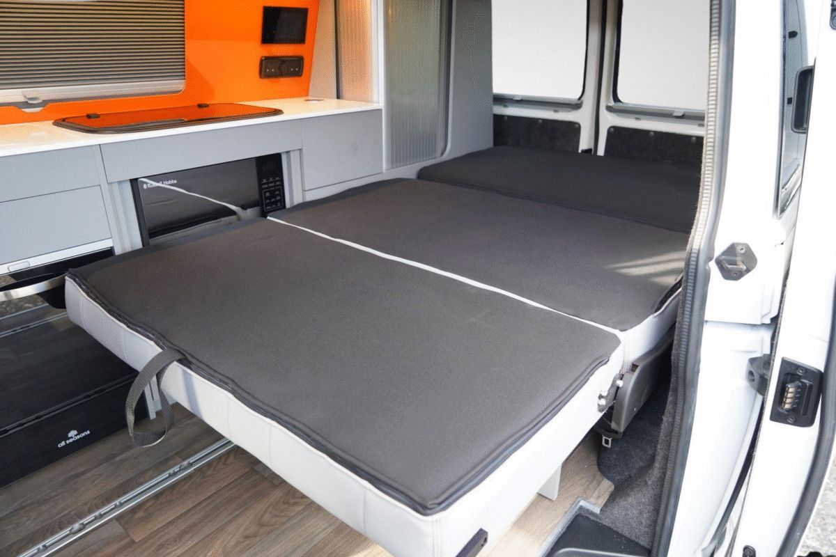 2021 Volkswagen Transporter T6.1 Campervan - Image 50