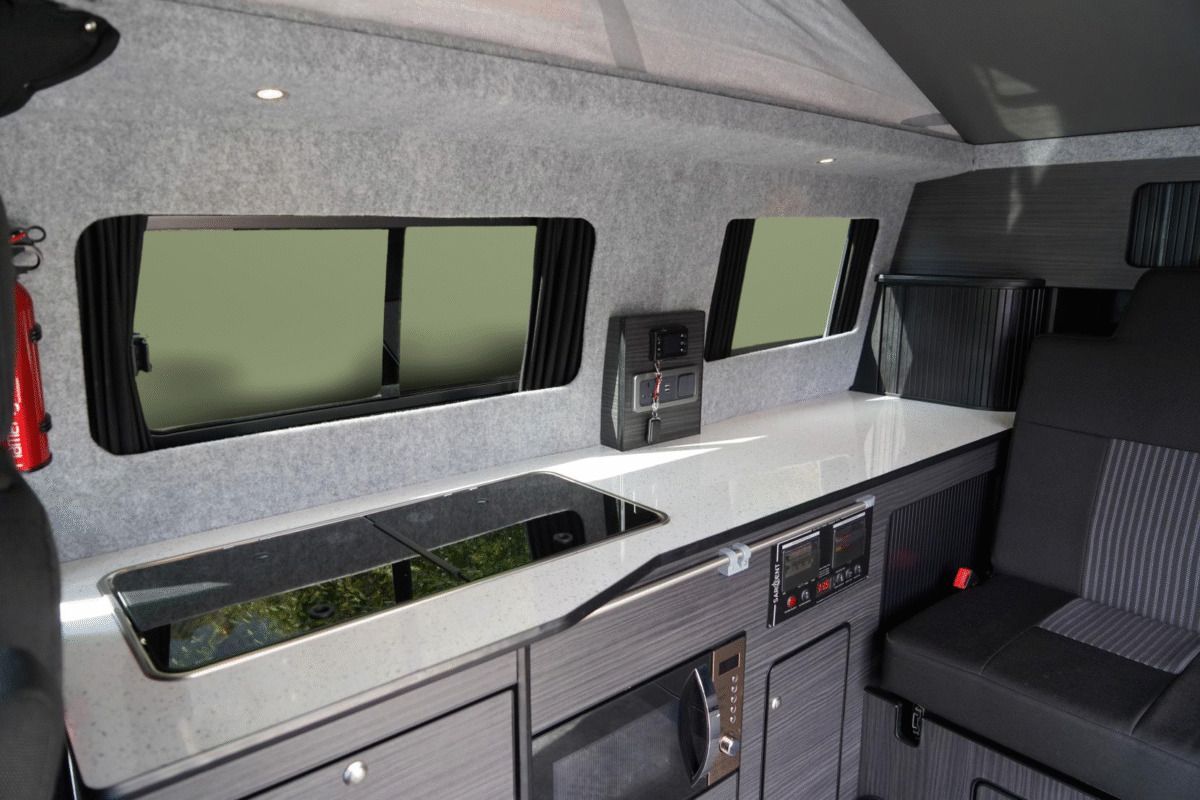 2018 Ford Transit Custom Panel Van (2016 - 2020) Campervan - Image 4
