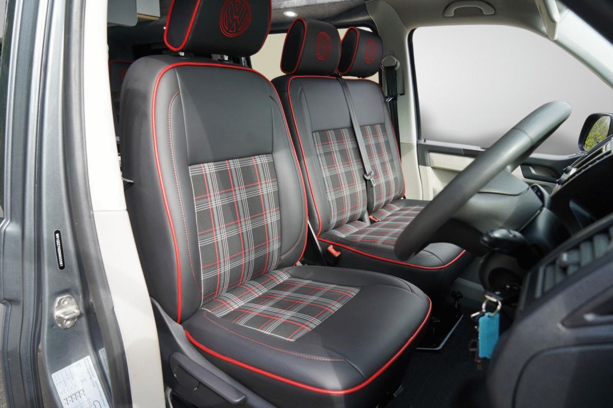 2016 Volkswagen Transporter T6 camper van - Image 13