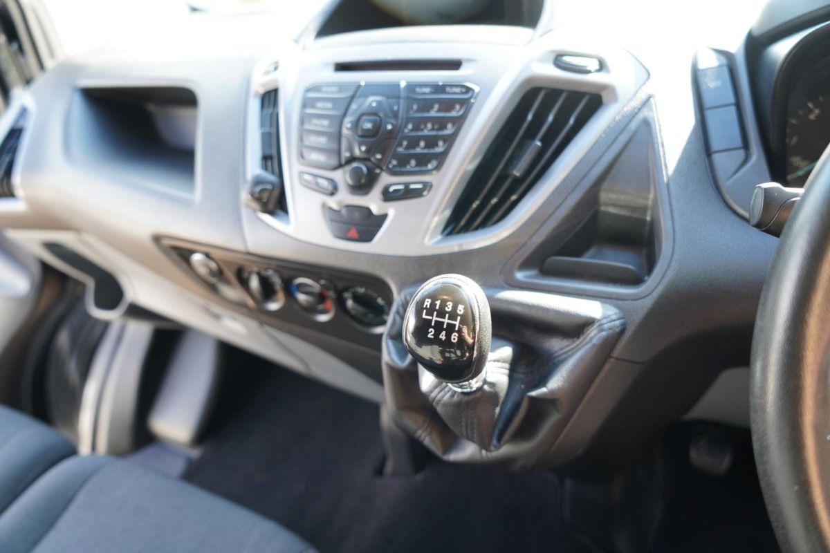 2018 Ford Transit Custom Panel Van (2016 - 2020) Campervan - Image 16