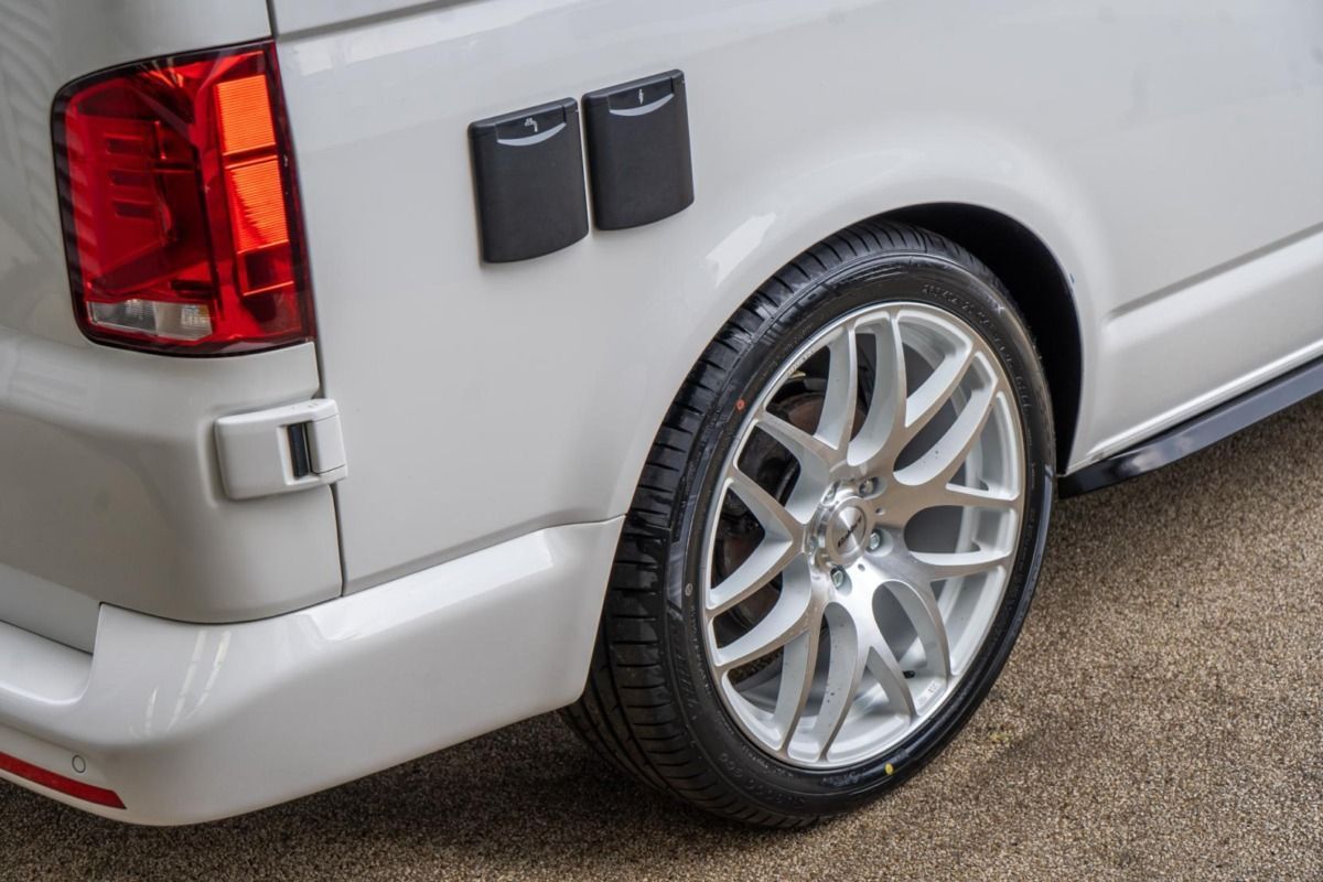 2021 Volkswagen Transporter T6.1 Campervan - Image 18