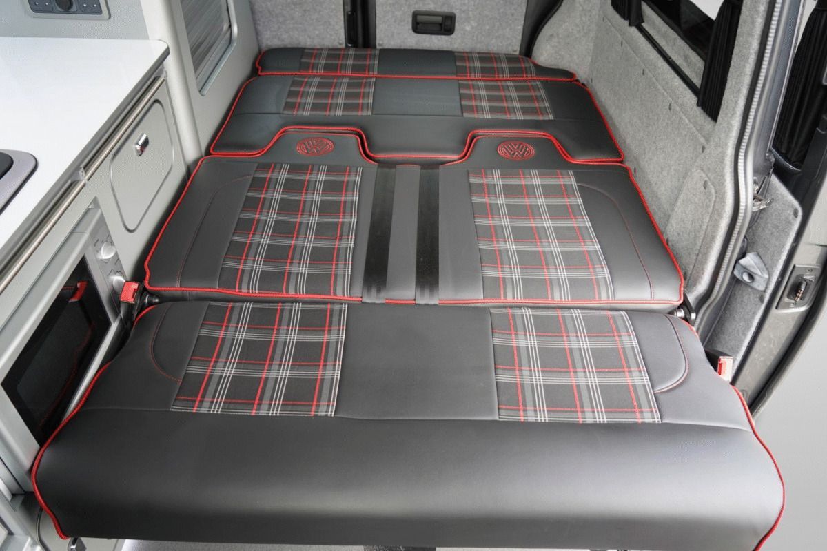 2016 Volkswagen Transporter T6 camper van - Image 37