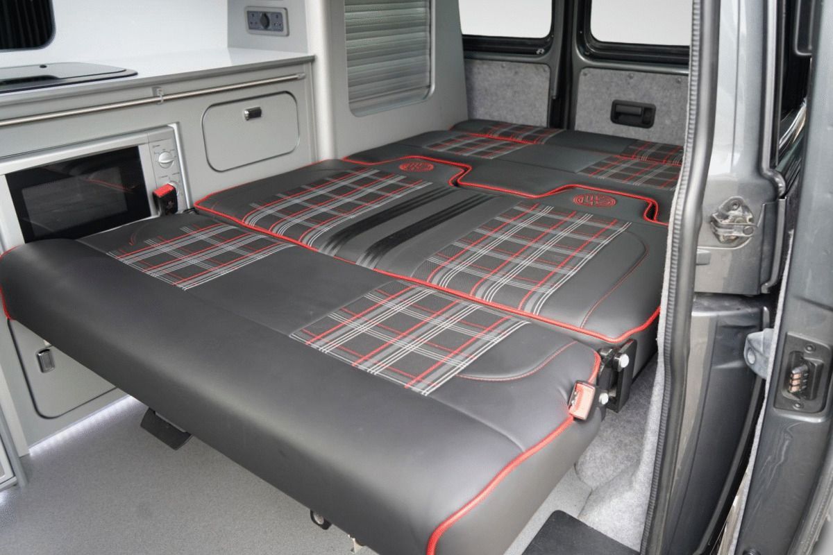 2016 Volkswagen Transporter T6 camper van - Image 38