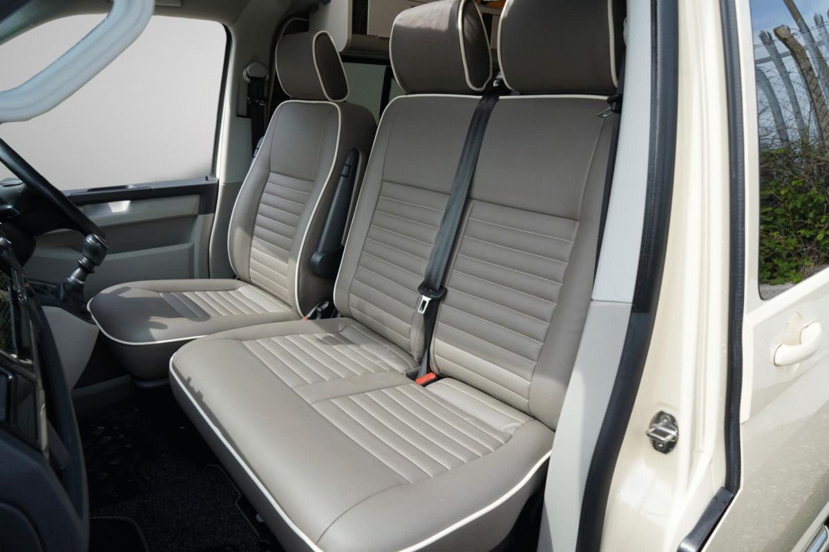 2018 Volkswagen Transporter T6 camper van - Image 19