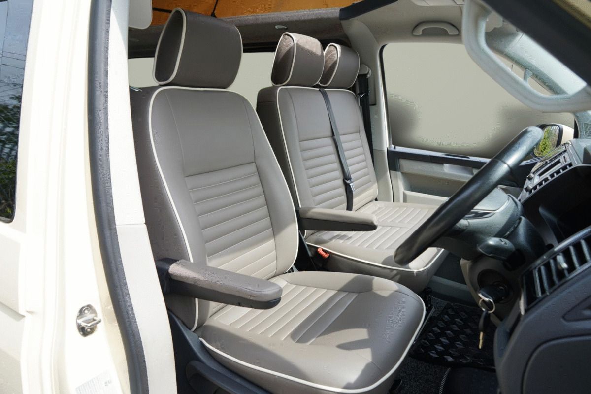 2018 Volkswagen Transporter T6 camper van - Image 16