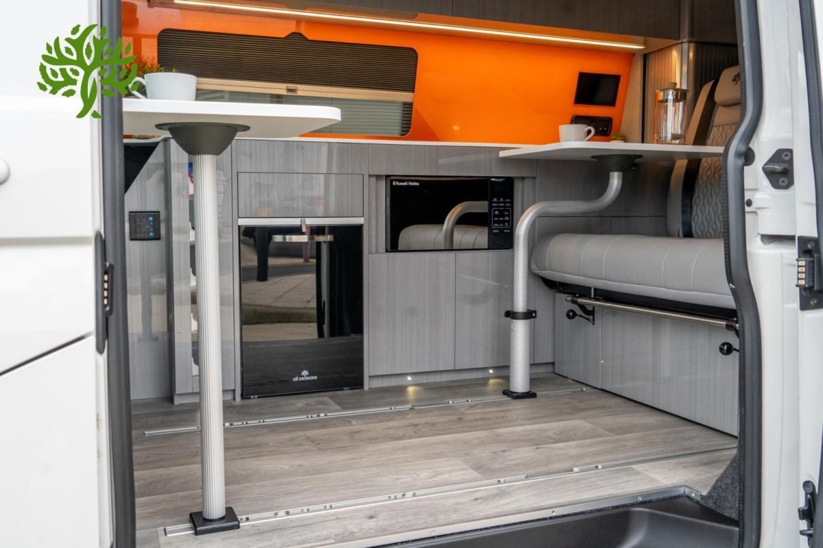 2020 Volkswagen Transporter T6.1 Campervan - Image 10