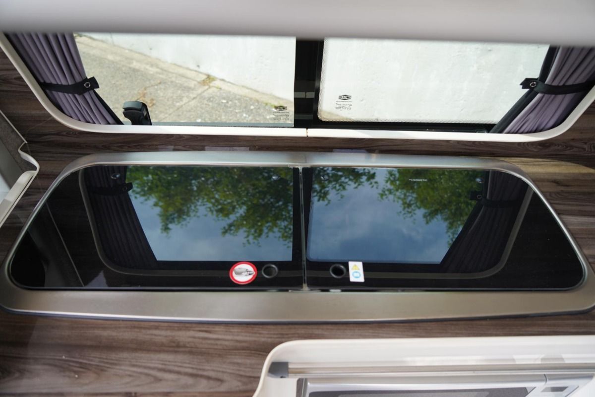 2018 Volkswagen Transporter T6 camper van - Image 29