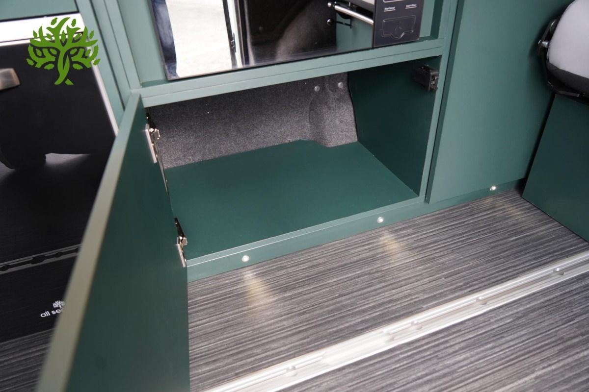 2022 Volkswagen Transporter T6.1 - Image 44