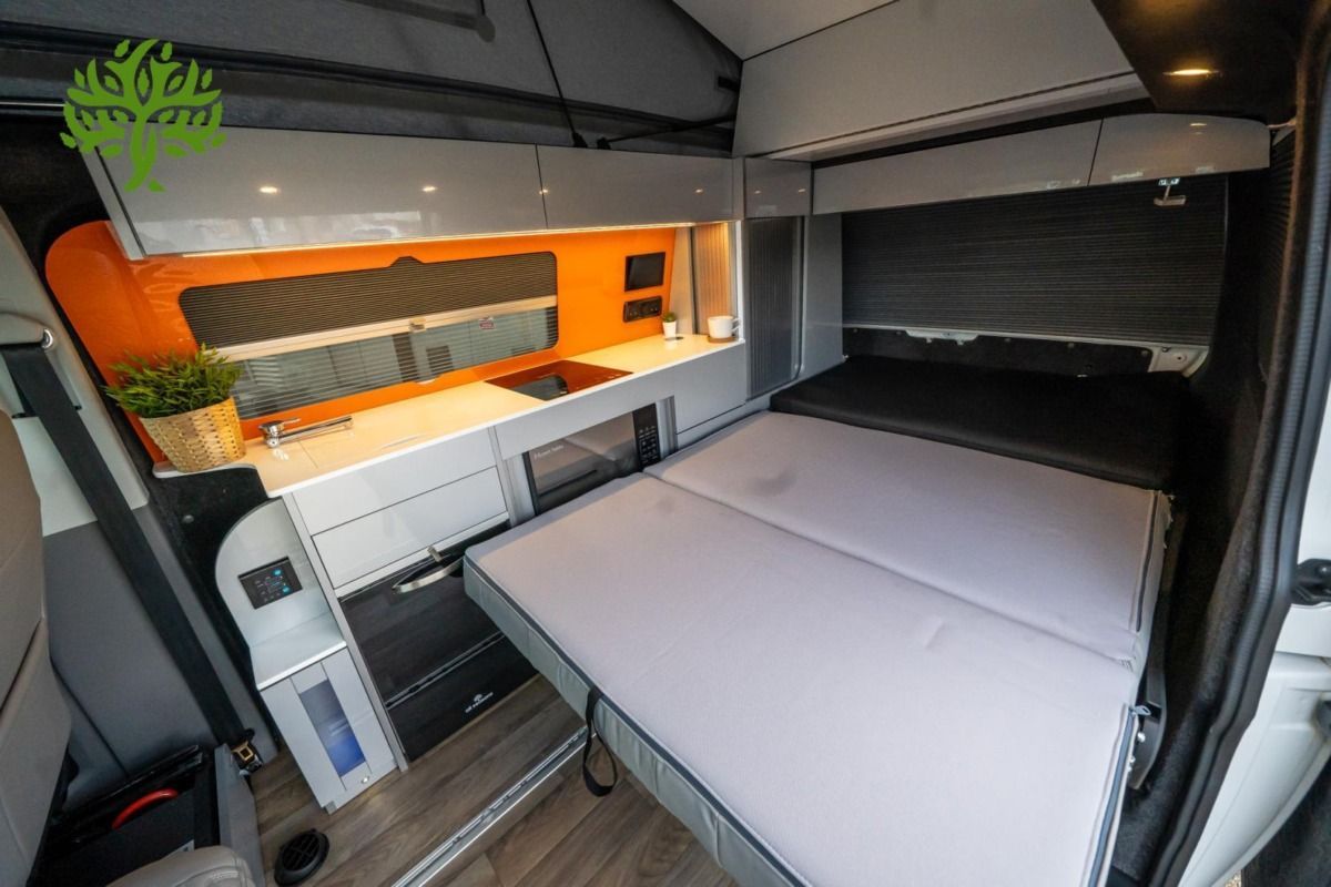 2024 Volkswagen Transporter T6.1 Campervan - Image 19