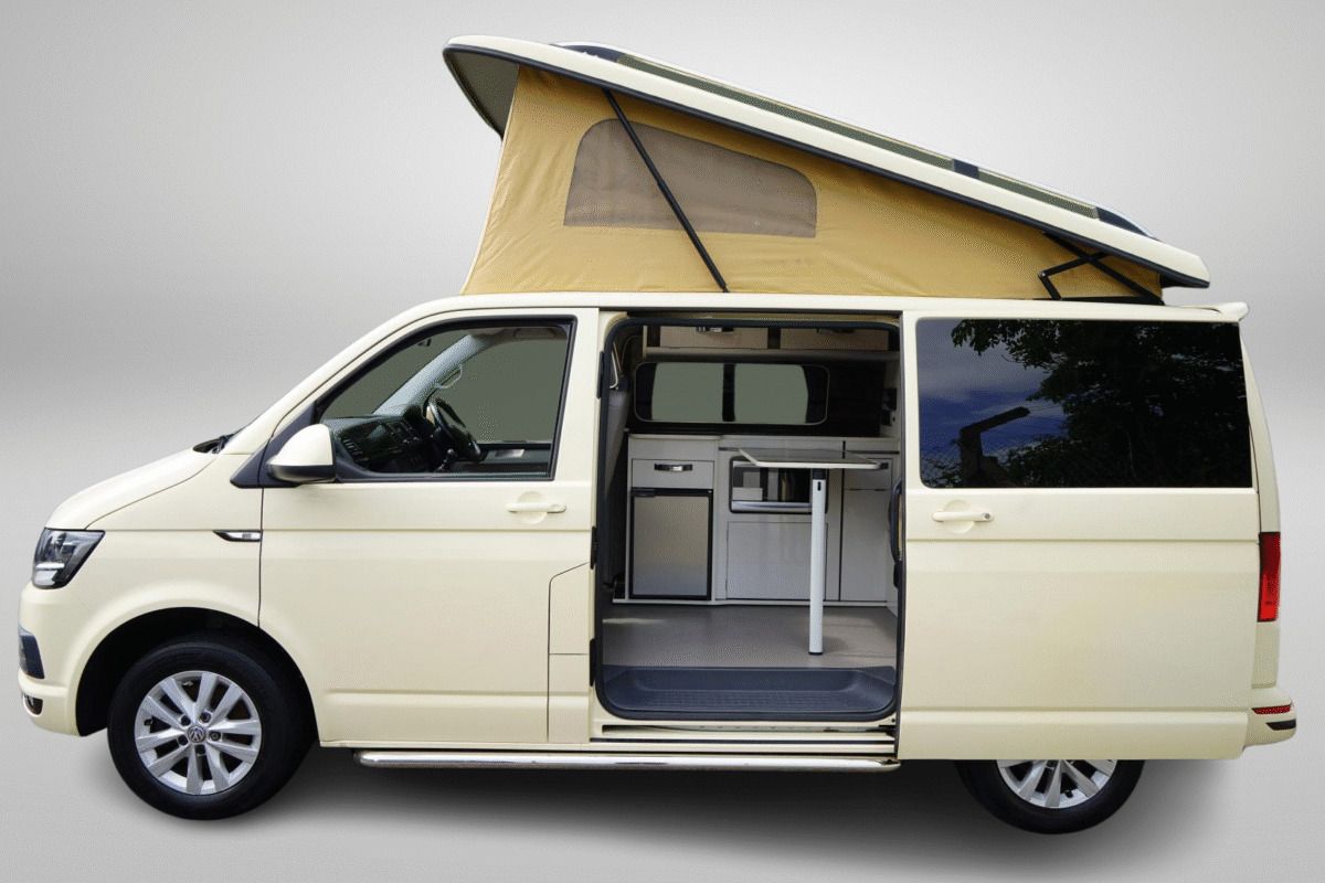 2018 Volkswagen Transporter T6 camper van - Image 4