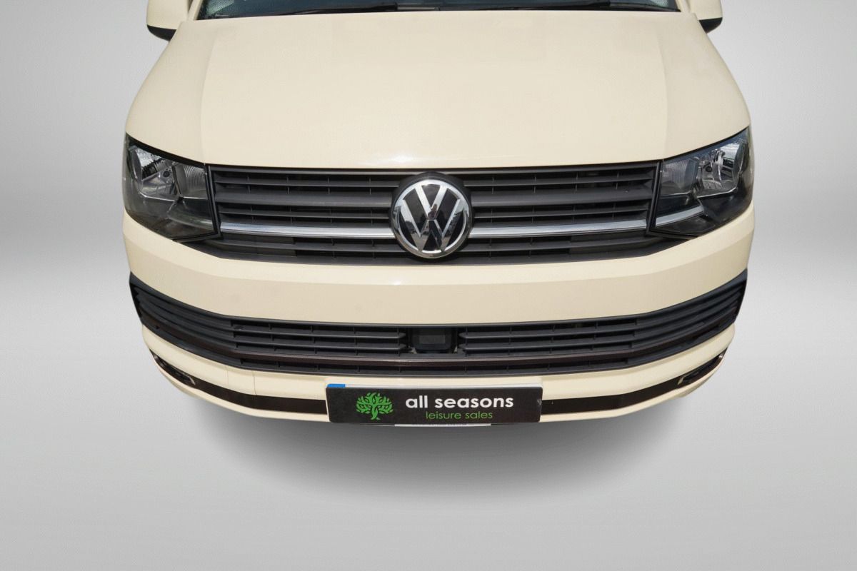 2018 Volkswagen Transporter T6 camper van - Image 12