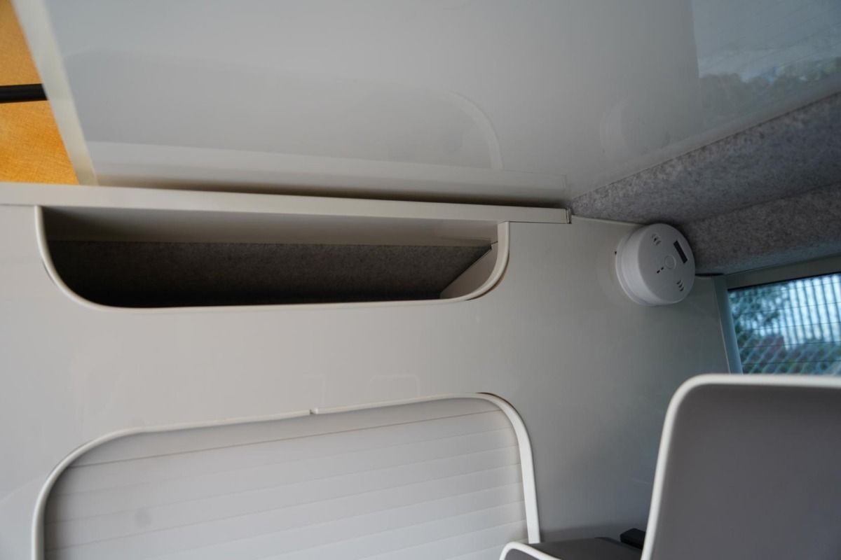 2018 Volkswagen Transporter T6 camper van - Image 43
