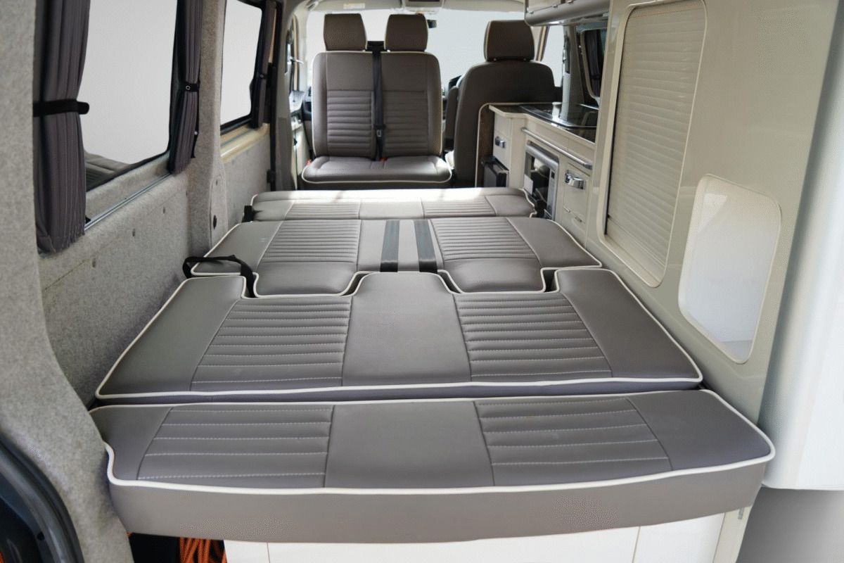 2018 Volkswagen Transporter T6 camper van - Image 47