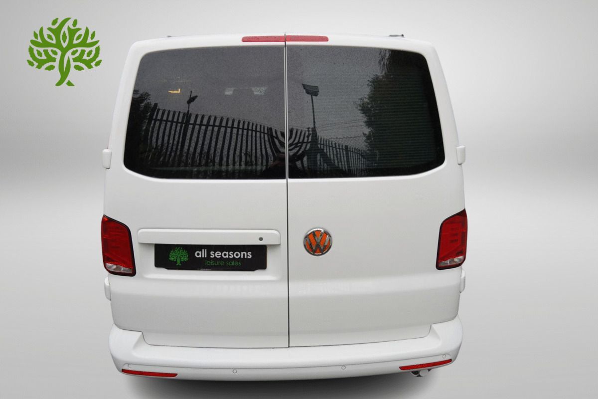 2021 Volkswagen Transporter T6.1 Campervan - Image 64