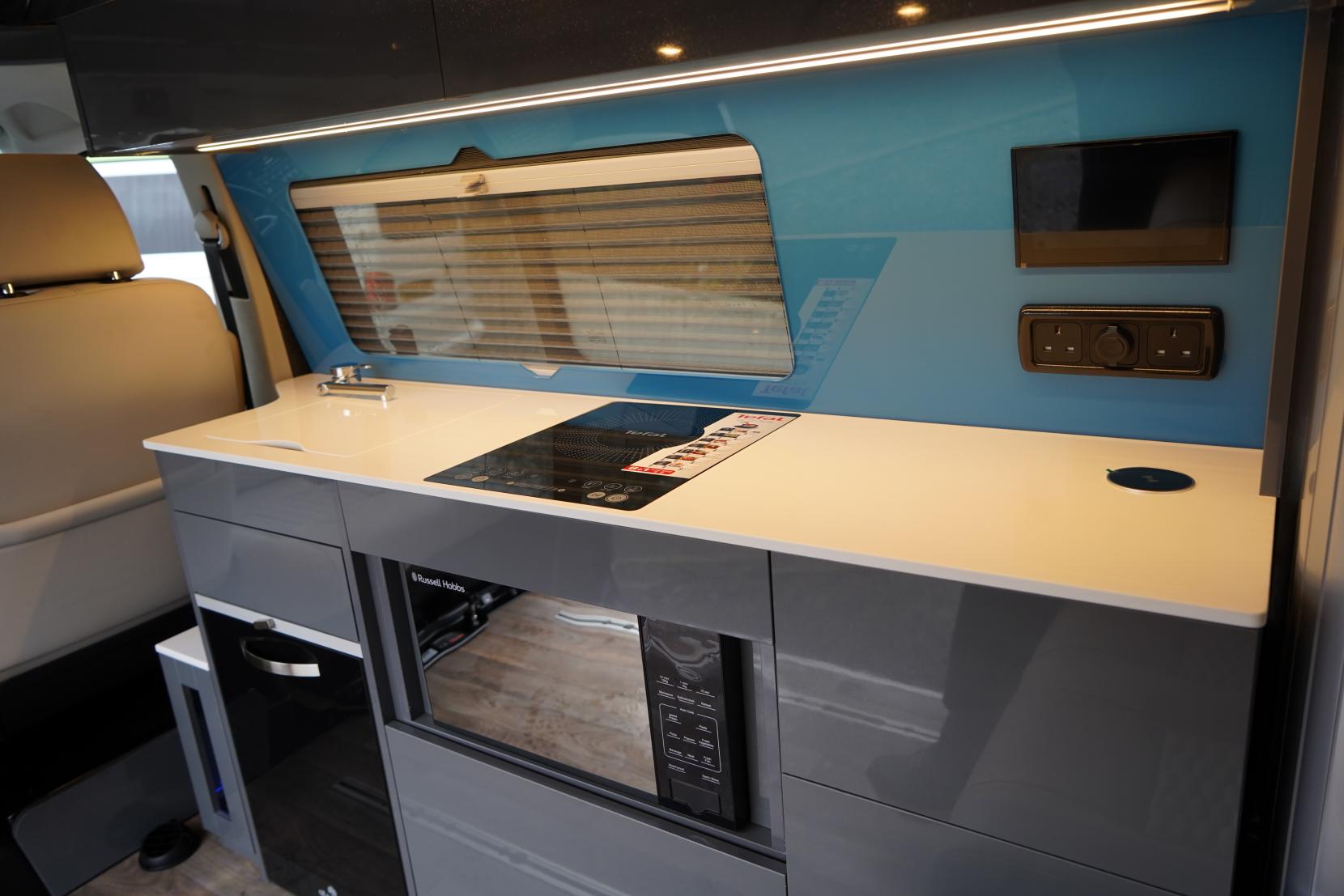 2021 Volkswagen Transporter T6.1 Campervan - Image 27