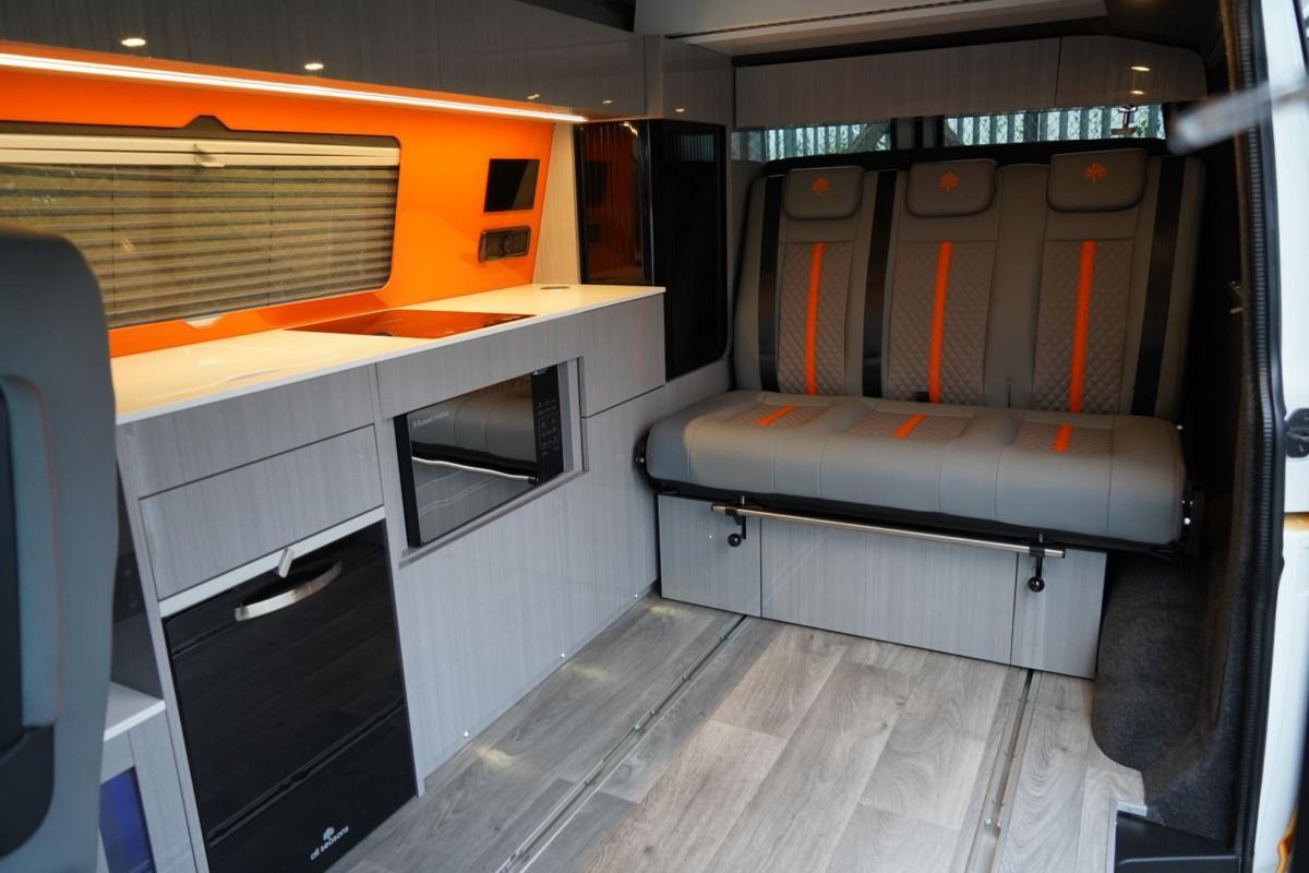 2021 Volkswagen Transporter T6.1 Campervan - Image 24
