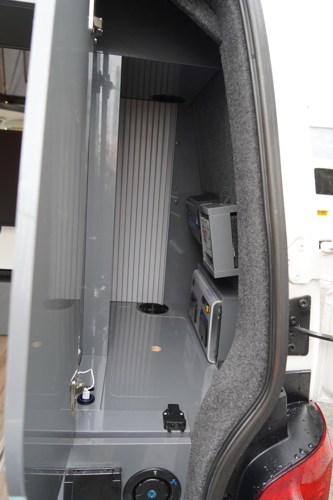 2021 Volkswagen Transporter T6.1 Campervan - Image 61